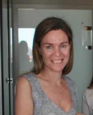 Dr. Bieke Van den Brande Dr. Bieke Van den Brande